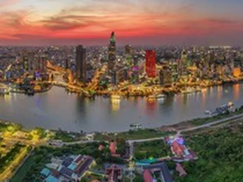 Mất 40 năm để lọt nhóm 32 nền kinh tế lớn nhất thế giới, chuyên gia hé lộ "kho báu" sẽ giúp kinh tế Việt Nam tăng gấp nhiều lần trong tương lai