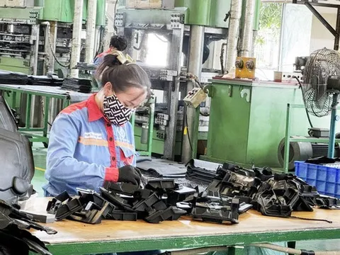 Chủ tịch Cao su Bến Thành xin từ nhiệm trước thềm Đại hội cổ đông