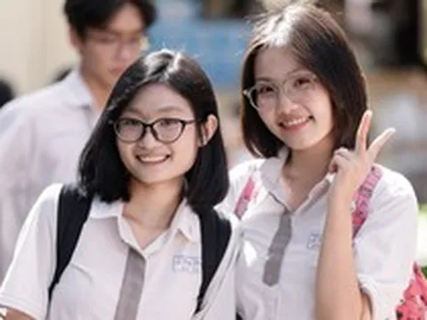 Gửi sĩ tử 2k11 trước giờ vượt vũ môn: 10 lời nhắn nhủ "xương máu" từ các anh chị khóa trước