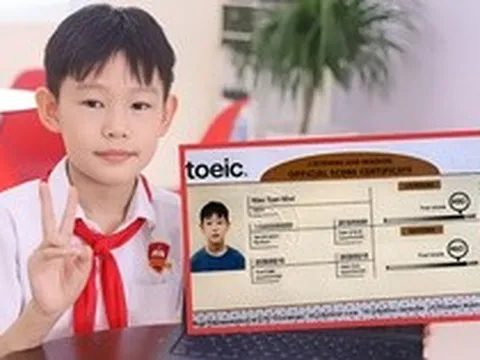 Cậu bé Hà Tĩnh mới học LỚP 4 đã chinh phục 950/990 TOEIC, tưởng luyện đề triền miên, hóa ra bí kíp lại quá bất ngờ!