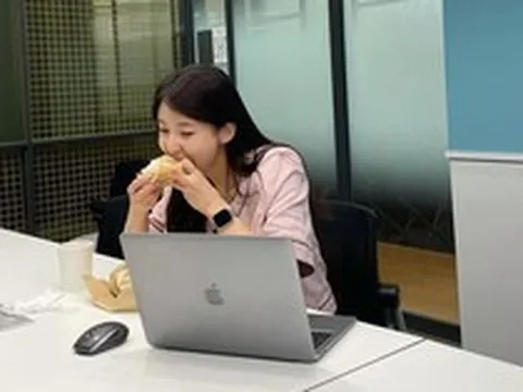 Chỉ có người EQ thấp mới làm 4 điều này lúc giữa trưa