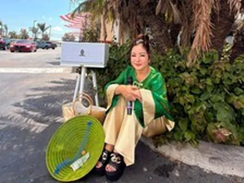 Danh hài đình đám từng xác định về hẳn Việt Nam, không trở lại Mỹ: Là mẹ đơn thân, làm nhiều nghề