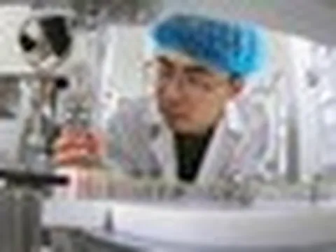 Ác mộng Trung Quốc nắm thóp đất hiếm, chip bán dẫn trở lại, Mỹ đứng ngồi không yên khi doanh nghiệp rót tiền tỷ cho đối thủ