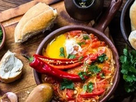 Tưởng đồ cay là "kẻ thù số 1" của dạ dày, ai ngờ 2 thực phẩm quen mặt này mới thực sự đáng sợ