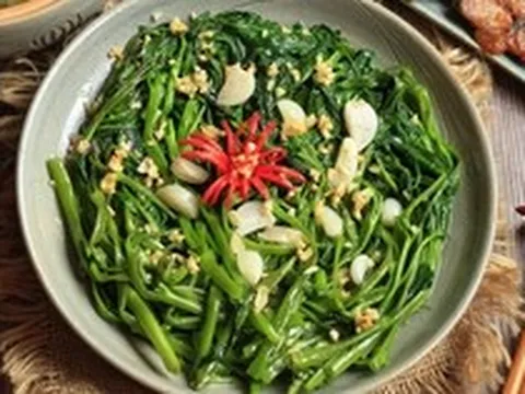 Đây là 5 loại rau đang ngon nhất mùa hè bán đầy chợ Việt: Tươi, mọng nước, giá rẻ lại giàu dinh dưỡng