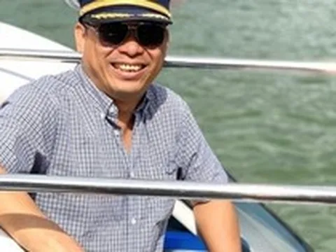 Con trai danh thủ nổi tiếng hiện là Thượng tá, làm BLV bóng đá nhiều năm: Yêu duy nhất 1 người rồi kết hôn