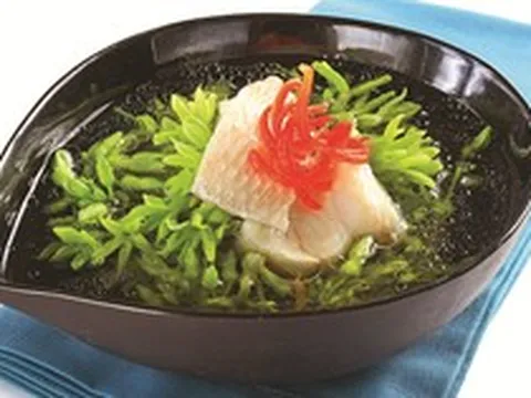 Đêm oi bức trằn trọc mất ngủ, người bốc hỏa: Sắm ngay mớ hoa thơm ngát về nấu với cá quả, đặt lưng là ngủ sâu tới sáng
