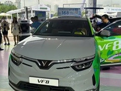 Miễn lệ phí trước bạ đến năm 2030, người mua xe điện tiết kiệm cả trăm triệu đồng