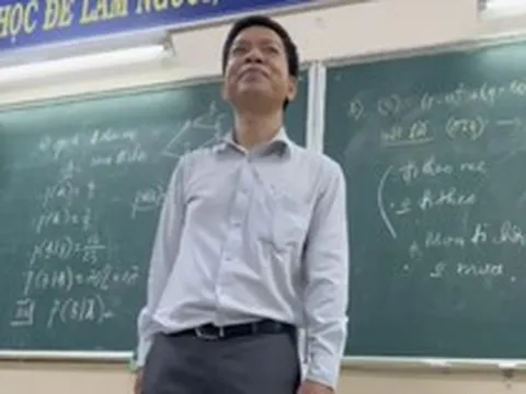 Câu nói của thầy giáo trong buổi học cuối khiến học sinh nghẹn ngào trước kỳ thi