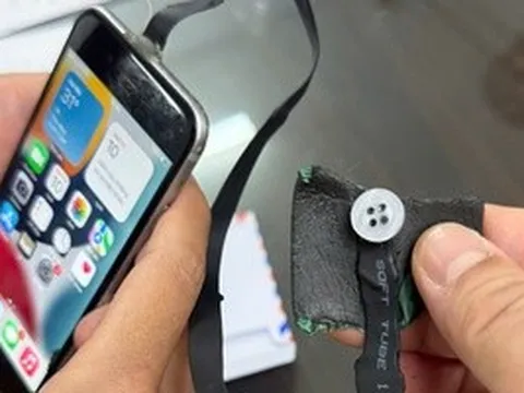 Thí sinh dùng tai nghe siêu nhỏ, camera cúc áo gian lận thi giấy phép lái xe