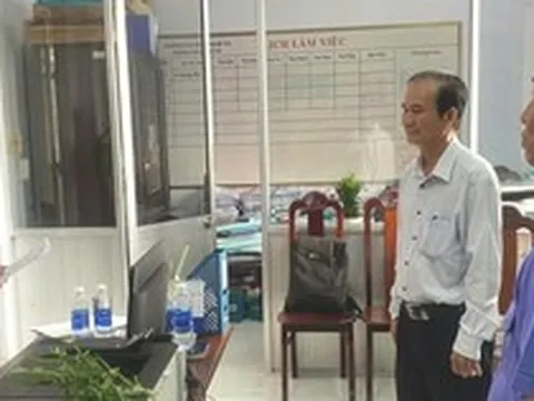 Khởi tố, cấm đi khỏi nơi cư trú nguyên hiệu trưởng Nhan Thanh Liêm