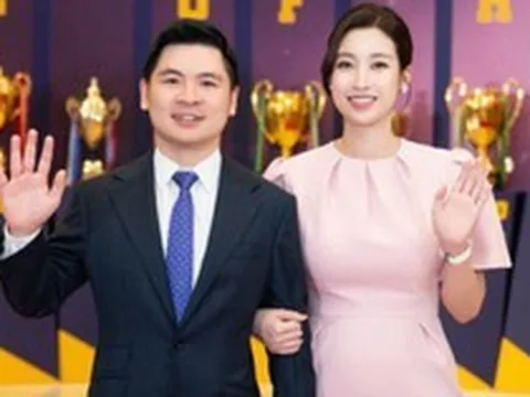Đỗ Mỹ Linh và chồng Chủ tịch đón tin vui