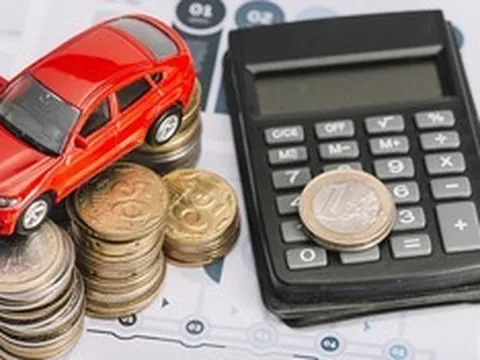 Nhận thừa kế là ôtô, có phải đóng thuế thu nhập cá nhân 10% không?