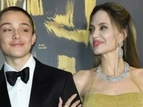 Người con thứ 5 bỏ họ Brad Pitt, chỉ còn lại Pax Thiên