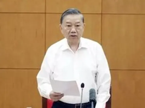 Bộ Chính trị đặt mục tiêu thu hút 200 -300 tỷ USD vốn đầu tư nước ngoài trong 5 năm