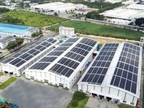 Điện mặt trời mái nhà dư thừa được bán 100% khi nào?