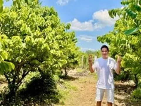 Nam nghệ sĩ Việt 41 tuổi chưa lấy vợ, từng bỏ phố về quê để làm "nông dân": Cơ ngơi 3.000m² giờ sum suê cây trái