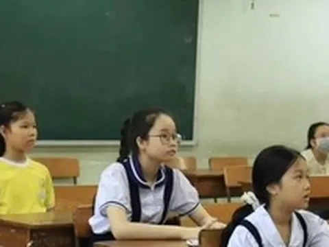 1 chọi 12 vào lớp 6 trường 'hot' nhất TPHCM