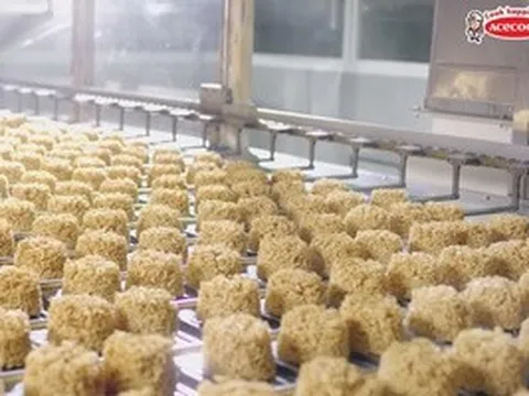 Có gì bên trong quy trình sản xuất mì ăn liền tại Acecook Việt Nam?
