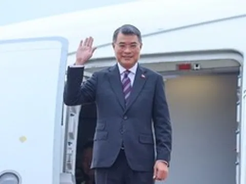 Thủ tướng Lê Minh Hưng lên đường dự Hội nghị Cấp cao kỷ niệm 35 năm quan hệ ASEAN-Nga