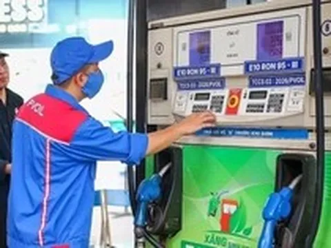 Bộ Công Thương tiếp nhận 190 phản ánh liên quan đến xăng E10