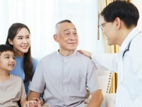 Chiêu trò 'giải độc đường ruột bằng nước tương' khiến hơn 100 người già sập bẫy