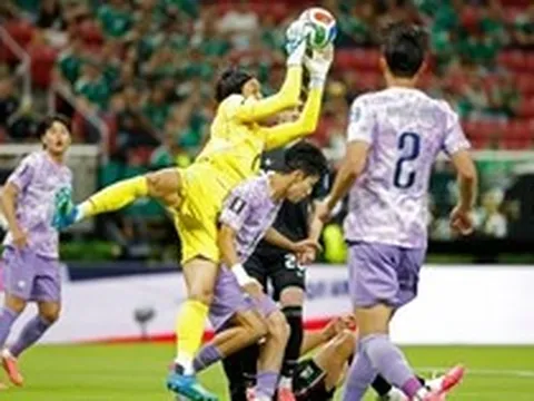 Từ sai lầm của thủ môn Hàn Quốc đến đời thường: Vì sao con người luôn chú ý đến lỗi lầm nhiều hơn thành công