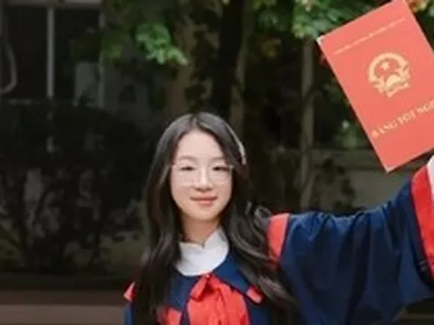 Nữ sinh Hà Nội xuất sắc đỗ 5 trường chuyên danh giá