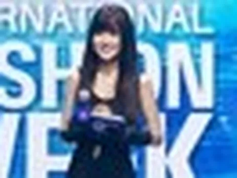 Thu Thủy: Nữ MC song ngữ IELTS 8.5 bền bỉ ghi dấu trên sân khấu thời trang
