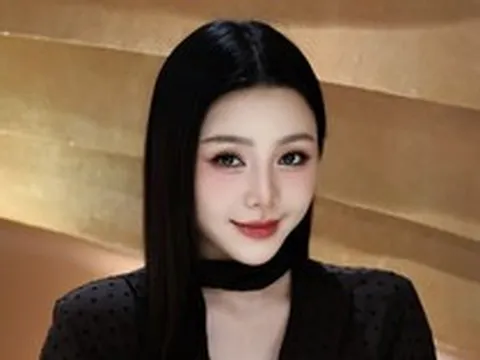 Quỳnh Kool đã làm gì với thân hình của mình vậy?