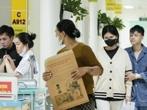 Đề xuất miễn phí bảo hiểm y tế cho người từ 65 tuổi, Bộ Y tế nói gì?