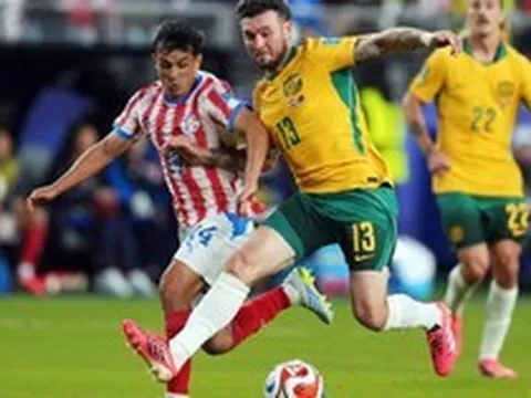 Bùng nổ tranh cãi: Khán giả tố Australia và Paraguay cố tình chơi hoà 0-0 trong trận đấu "tệ nhất trong lịch sử World Cup"