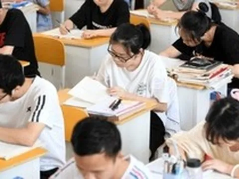 Cô giáo cảnh báo "chưa bao giờ thấy 1 thực trạng đáng báo động như hiện nay": Cứ thế này, học thêm bao nhiêu cũng phí!