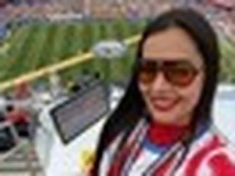 Mỹ nhân từng 'gây bão' truyền thông tại World Cup 16 năm trước giờ ra sao?