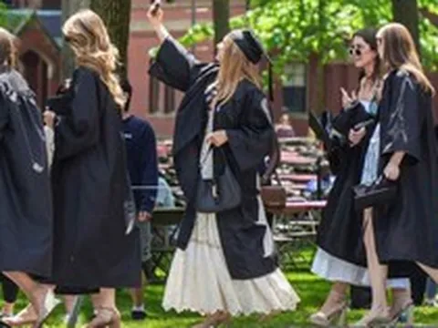 Thời vàng son của ngành khoa học máy tính đã qua: Sinh viên tốt nghiệp Đại học New York than trời, nộp CV 8.000 lần vẫn chưa có nổi một việc làm fulltime