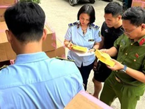 Ai đang dùng mặt nạ BANOBAGI cần lưu ý: 57.000 sản phẩm giả vừa bị phát hiện ở Hà Nội