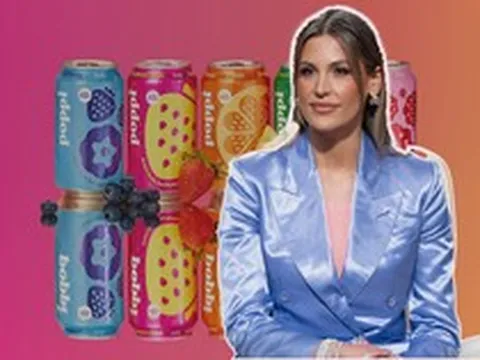 Mang bầu 9 tháng lên Shark Tank gọi vốn, bị chê "thương hiệu như rác": 7 năm sau, bán công ty cho Pepsi với giá gần 2 tỷ USD