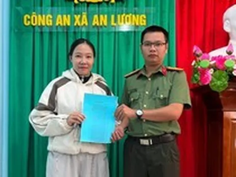 Chuyển khoản thành công 50 triệu đồng từ ngân hàng MBBank sang Nam A Bank, người phụ nữ SN 1996 phải trình báo công an