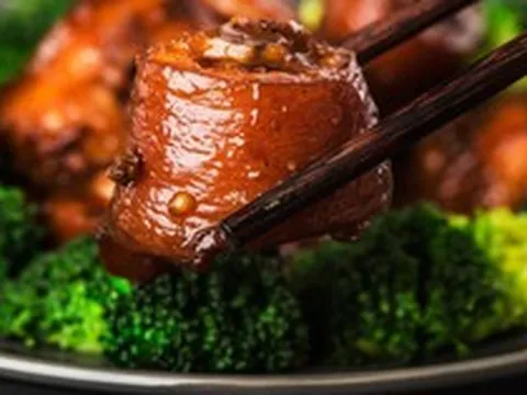 1 thứ ở con lợn được ví là "viagra tự nhiên", cực tốt cho sinh lý phái mạnh