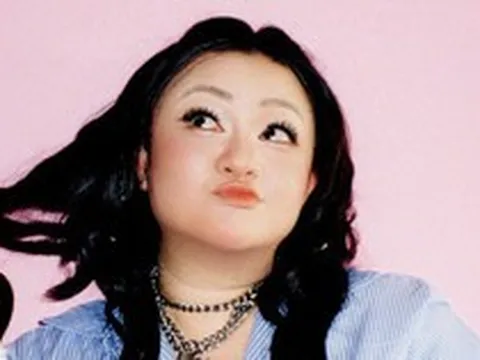 Thần đồng nhạc Việt 2 tuổi nổi tiếng cả nước, rời xa showbiz 22 năm bất ngờ tái xuất