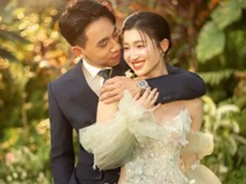 Cuộc sống của Á hậu Phương Nhi