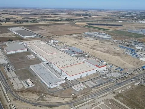 CATL bắt đầu sản xuất thử nghiệm cell pin tại Hungary