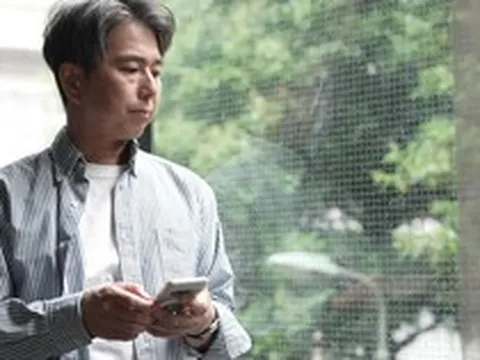 Nghỉ hưu sớm để có thời gian bên con, sao không hỏi con cái có muốn gần mình?