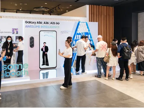 Sắc Hồng mới trên Galaxy A56 5G chính thức trình làng, HIEUTHUHAI cùng Samsung “đốt nóng” mùa hè