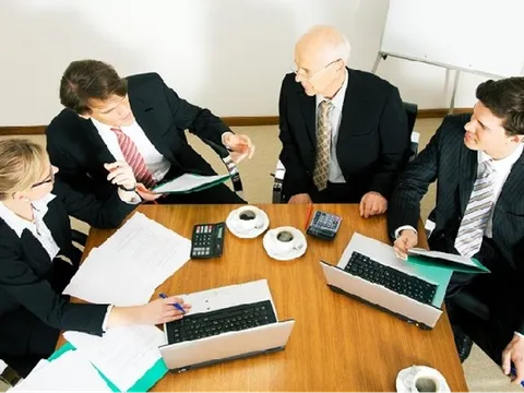 Tư vấn thành lập công ty cổ phần – Tìm đến Tư vấn Quang Minh